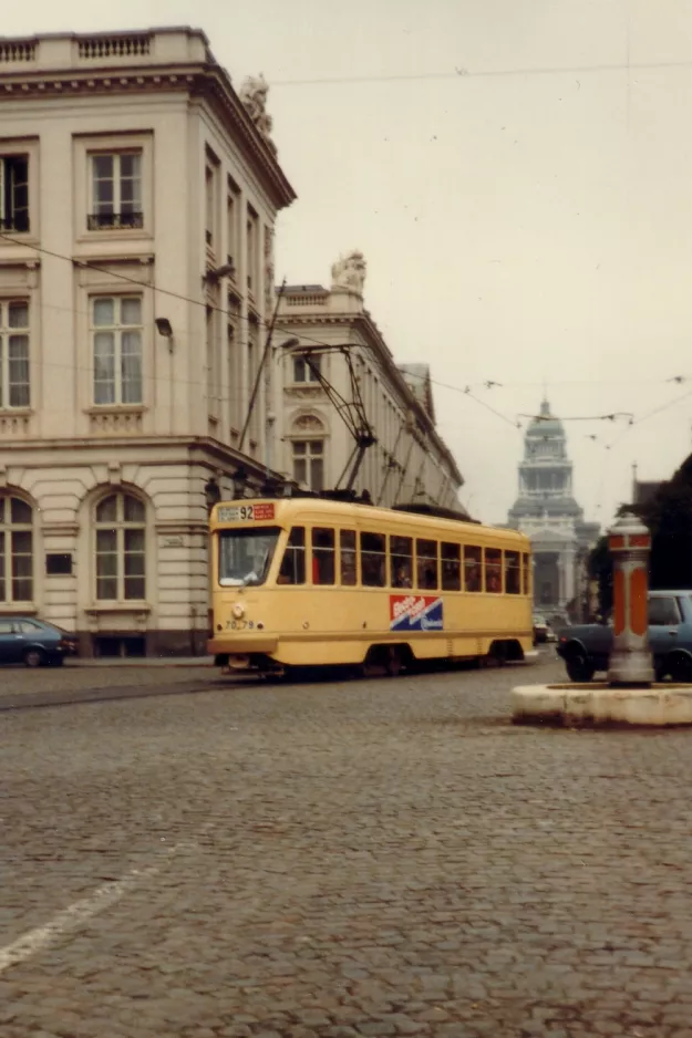 Brussels tram line 92 with railcar 7079 on Koningplein (1981)