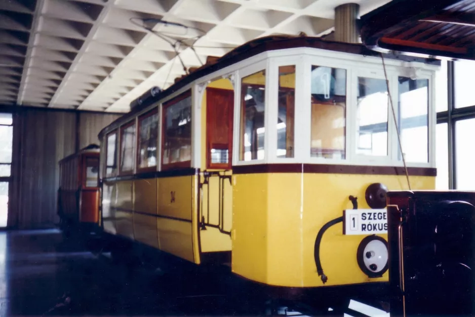 Budapest railcar 34 on Közlekedési Múzeum (1994)