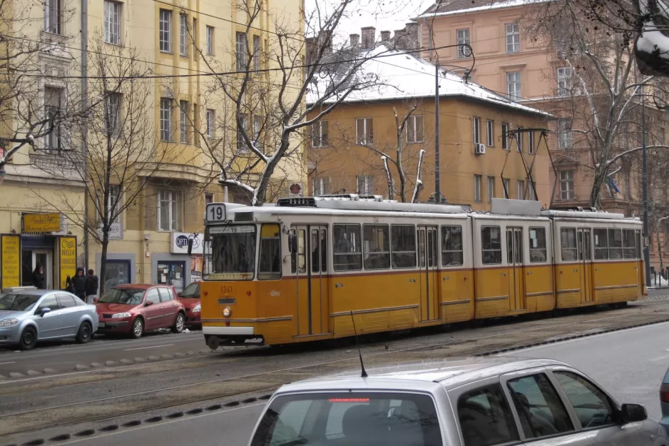 Budapest tram line 19 with articulated tram 1341 on Bartók Béla út (2013)