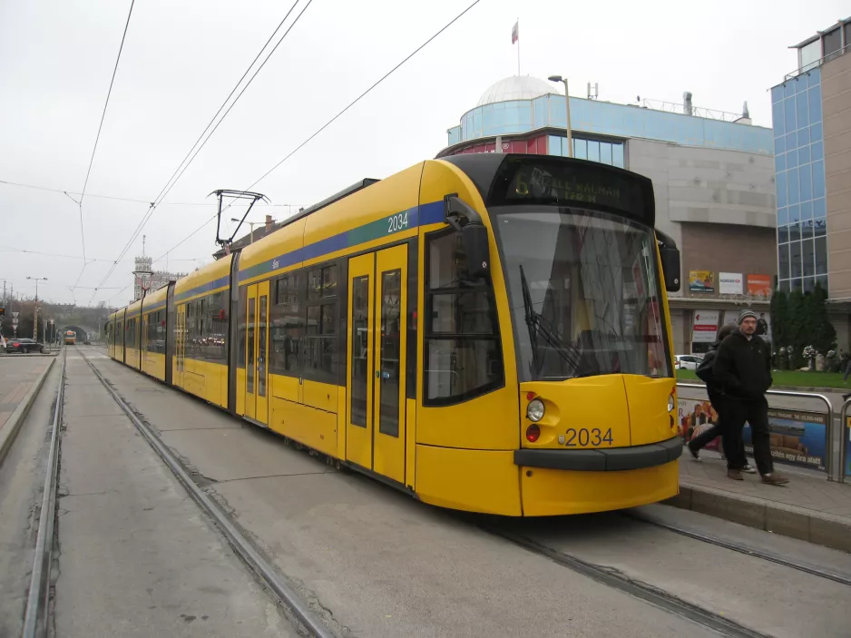 Budapest tram line 6 with low-floor articulated tram 2034 at Széna tér (2014)