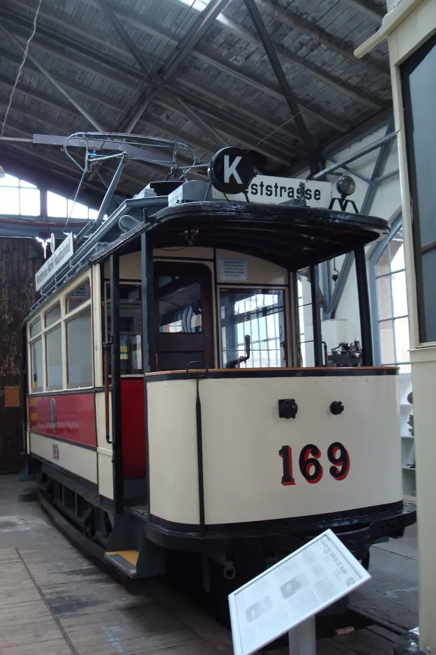 Chemnitz railcar 169 in Straßenbahnmuseum (2015)