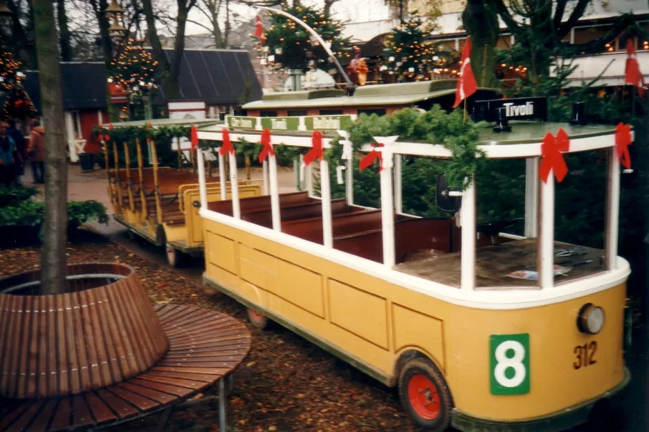 Copenhagen Tivoli with model railcar 312 at Linie 8 (1999)