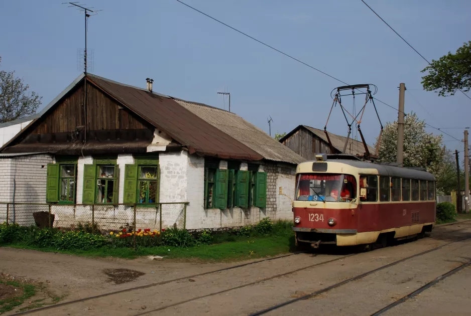 Dnipro tram line 9 with railcar 1234 on Tramvaina Street (2011)