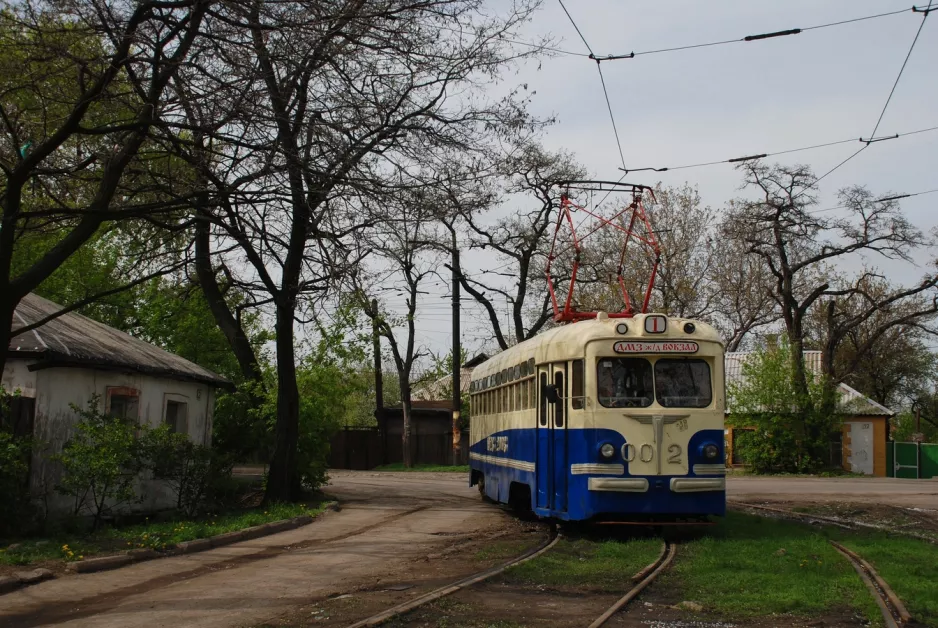 Donetsk museum tram 002 in the intersection Chervonozhovtneva Street/Prystatsiina Street (2011)