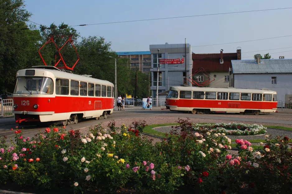 Donetsk railcar 126 at wuł. Czerwonoarmijśka (2012)