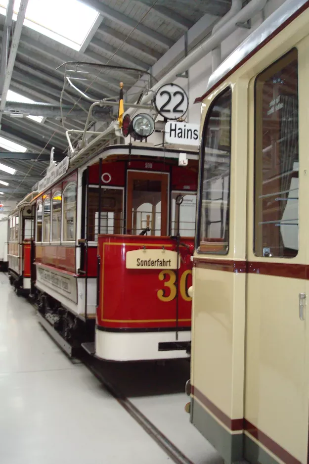 Dresden railcar 309 in Straßenbahnmuseum (2015)