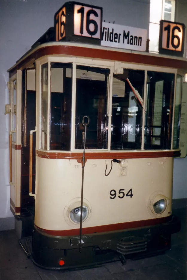 Dresden railcar 954 on Verkehrsmuseum Dresden (1996)
