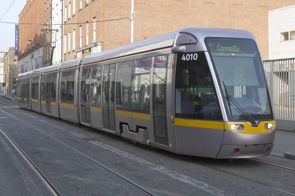 Dublin Red Line with low-floor articulated tram 4010 on Jervis (2011)