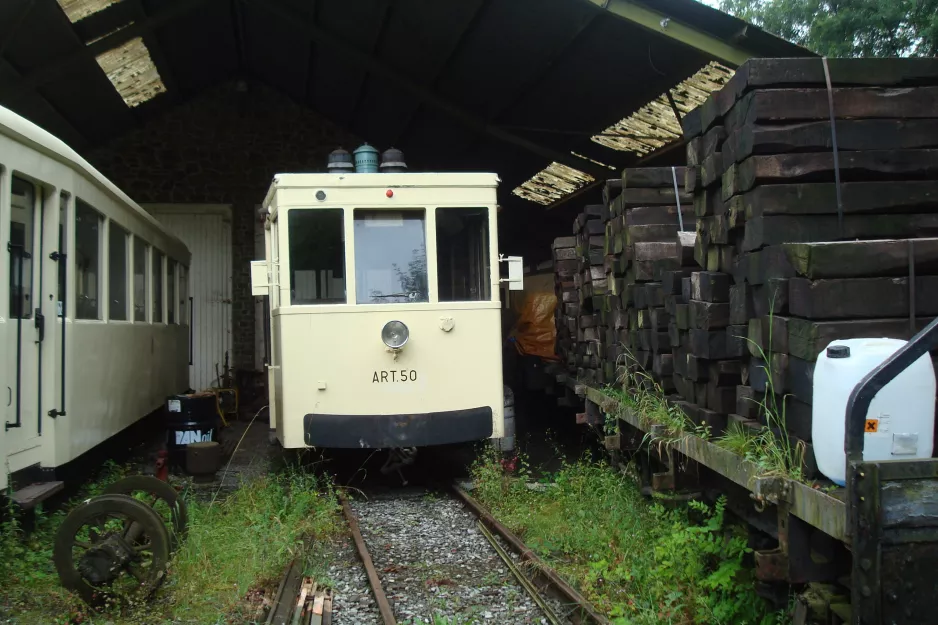 Érezée railcar ART.50 in front of Tramway Touristique de l'Aisne (2014)