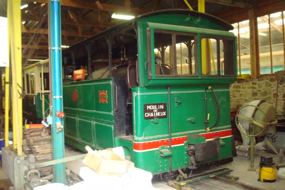 Érezée steam powered railcar 1076 inside Tramway Touristique de l'Aisne (2014)