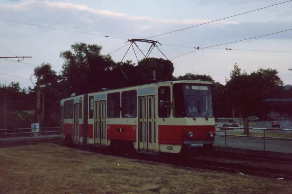 Erfurt party line 21 with articulated tram 432 on Gothaer Platz (1990)
