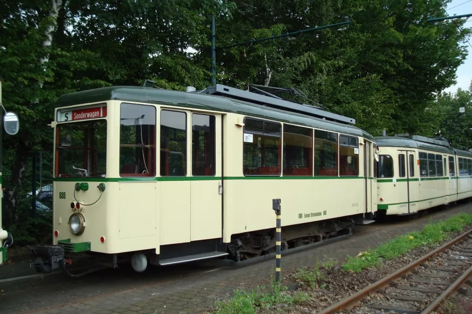 Essen railcar 888 at the depot Betriebshof Stadtmitte (2010)