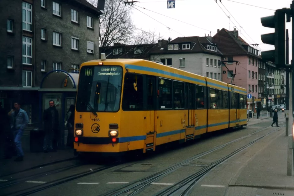 Essen tram line 101 with articulated tram 1156 at Helenenstraße (2004)