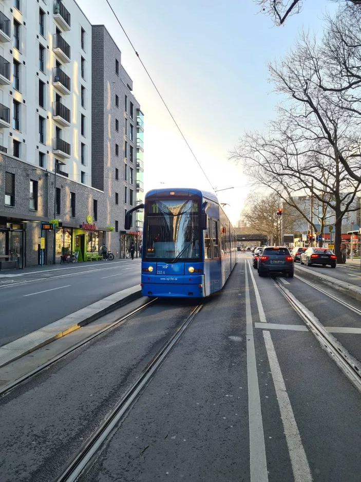 Frankfurt am Main tram line 11 with low-floor articulated tram 233 on Hanauer Landstraße (2022)