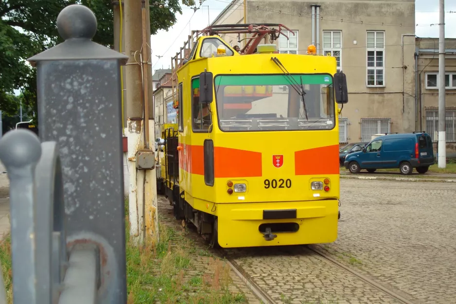 Gdańsk tower wagon 9020 at the depot Wydzial Ruchu (2011)