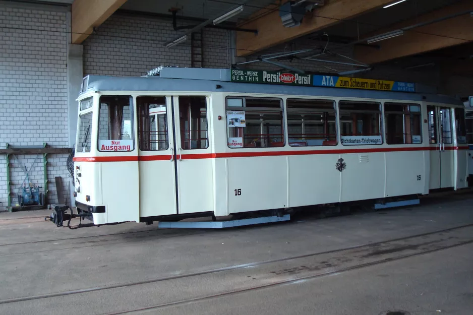 Gera museum tram 16 inside the depot Geraer Verkehrsbetrieb depot, Zoitzbergstraße (2014)