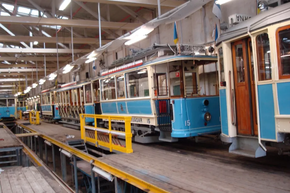 Gothenburg railcar 15 inside Gårdahallen (2012)