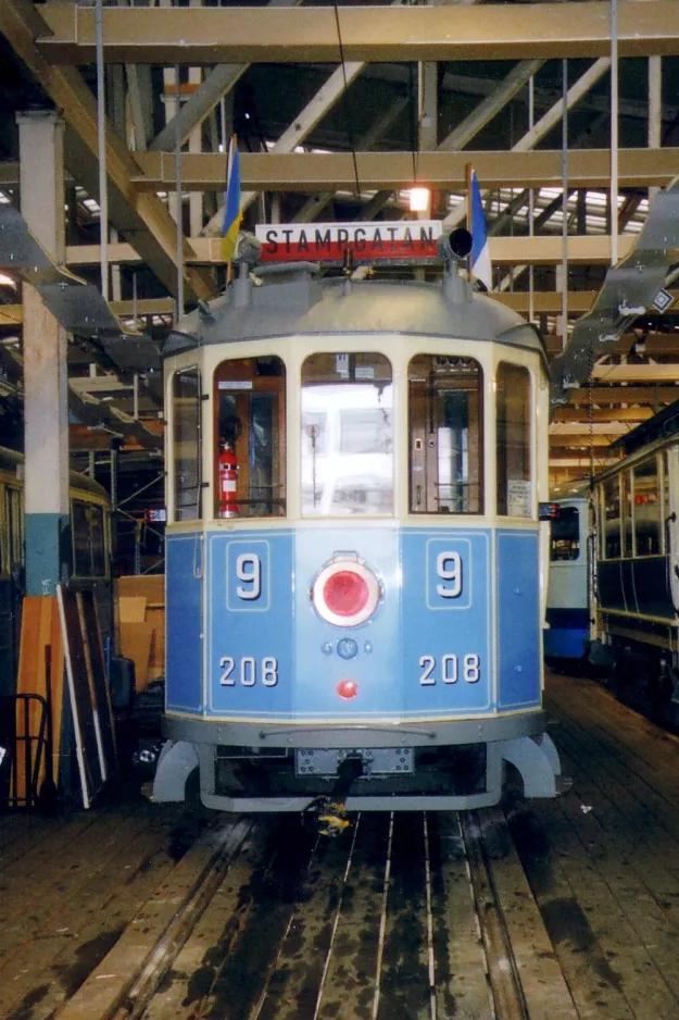 Gothenburg railcar 208 inside Gårdahallen (2005)