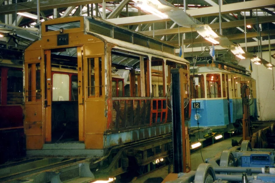 Gothenburg sidecar 248 inside Gårdahallen (2005)