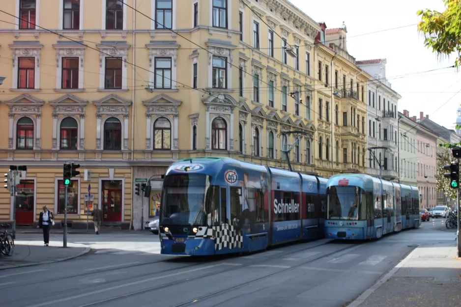 Graz extra line 3 with low-floor articulated tram 659 on Sparbersbachgasse (2008)