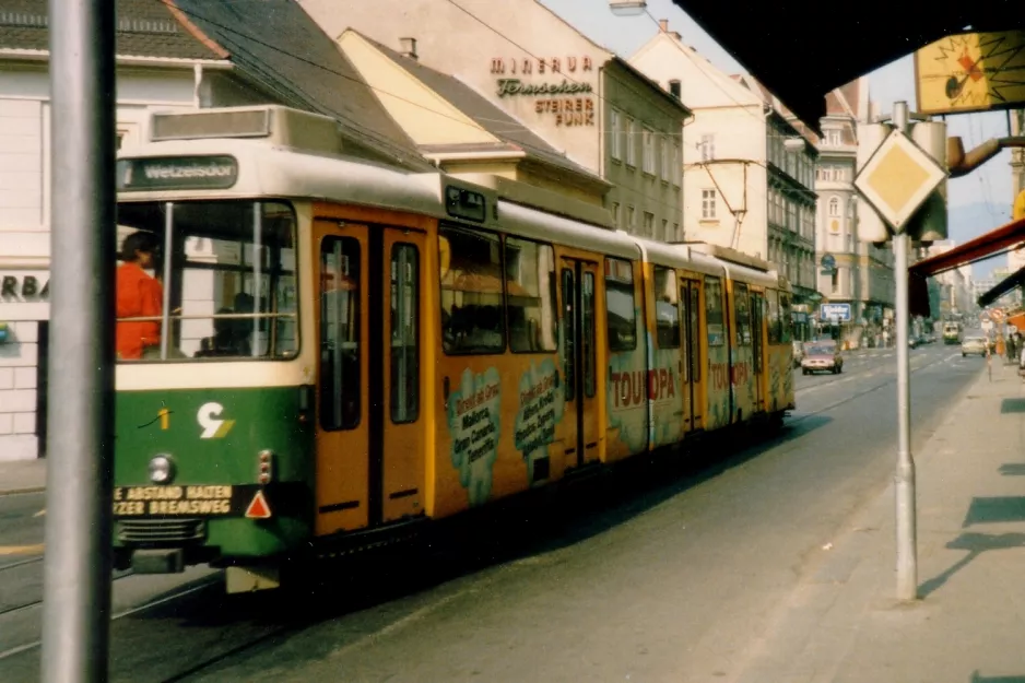 Graz tram line 7 with articulated tram 1 near Esperantoplatz (1986)