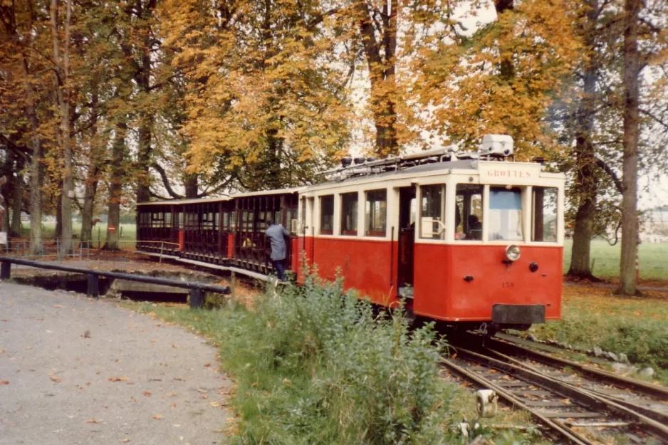 Han-sur-Lesse Grotte de Han with railcar AR159 near The Depot (1981)