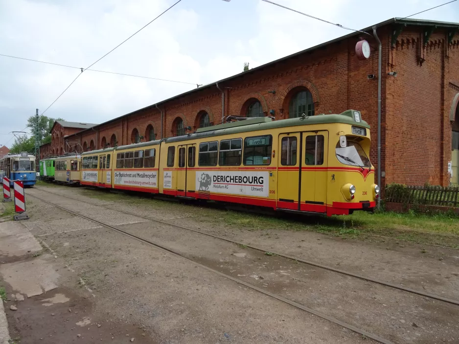 Hannover articulated tram 206 "Berlin" on the entrance square Hannoversches Straßenbahn-Museum (2018)