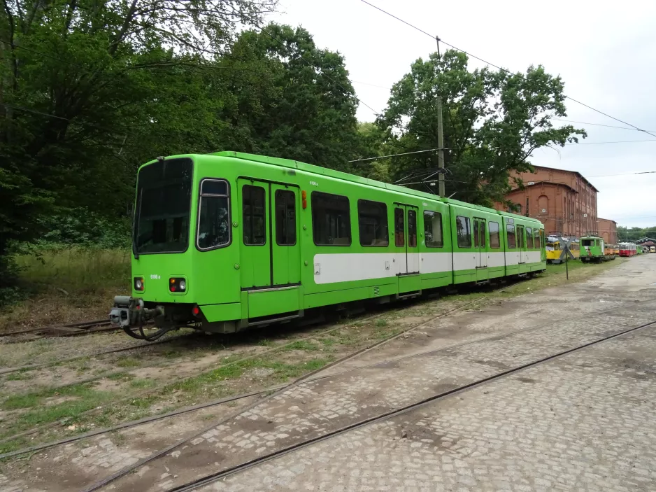 Hannover articulated tram 6166 on the side track at Lager- und Abstelhalle (2020)