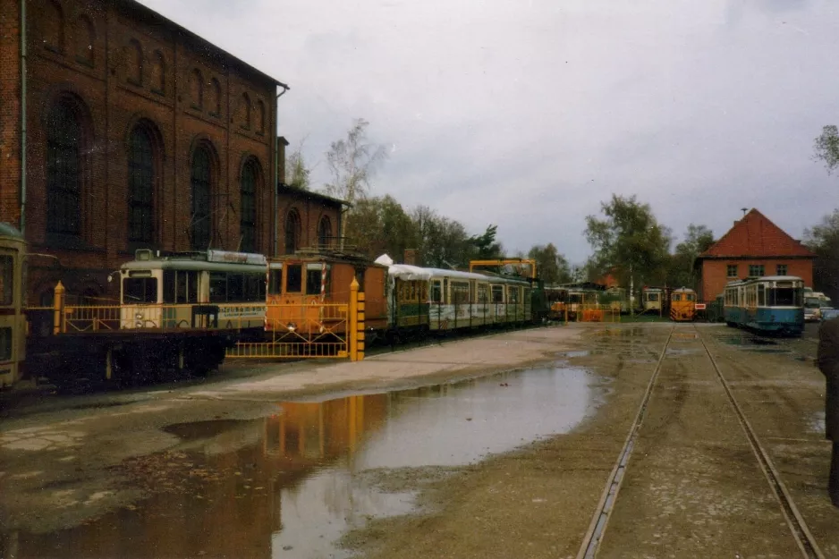 Hannover on the entrance square Deutsches Straßenbahn Museum (Hannoversches Straßenbahn-Museum) (1986)