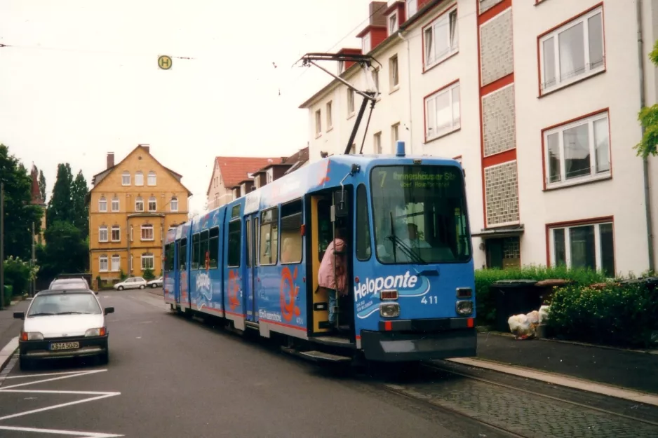 Kassel tram line 7 with articulated tram 411 at Rolandstraße (2002)