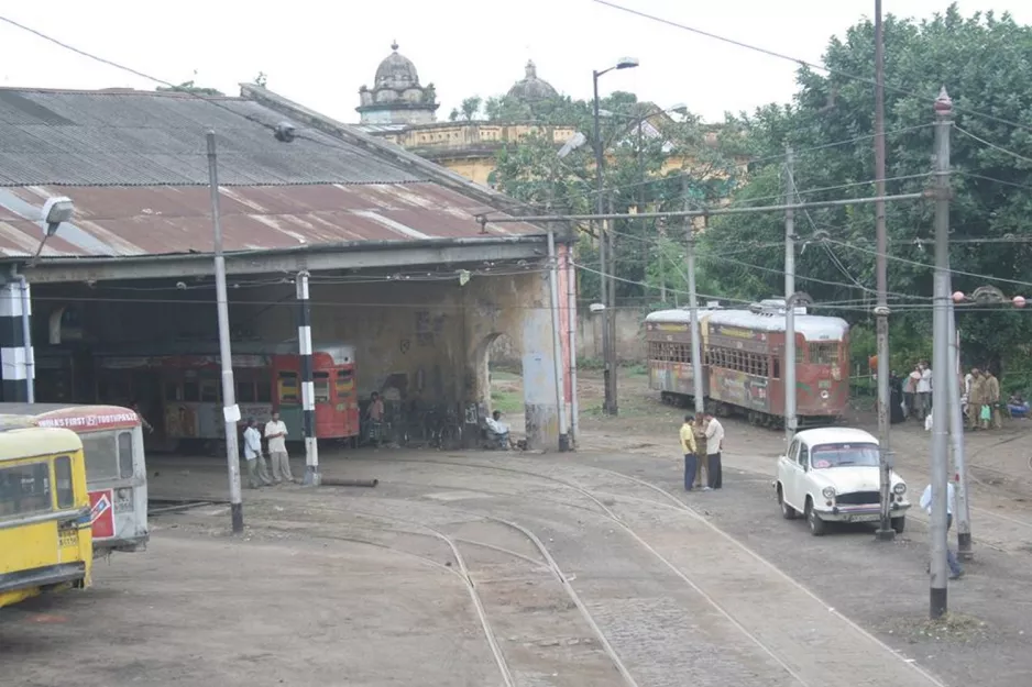 Kolkata tram line 1 at Belgatchia (2010)