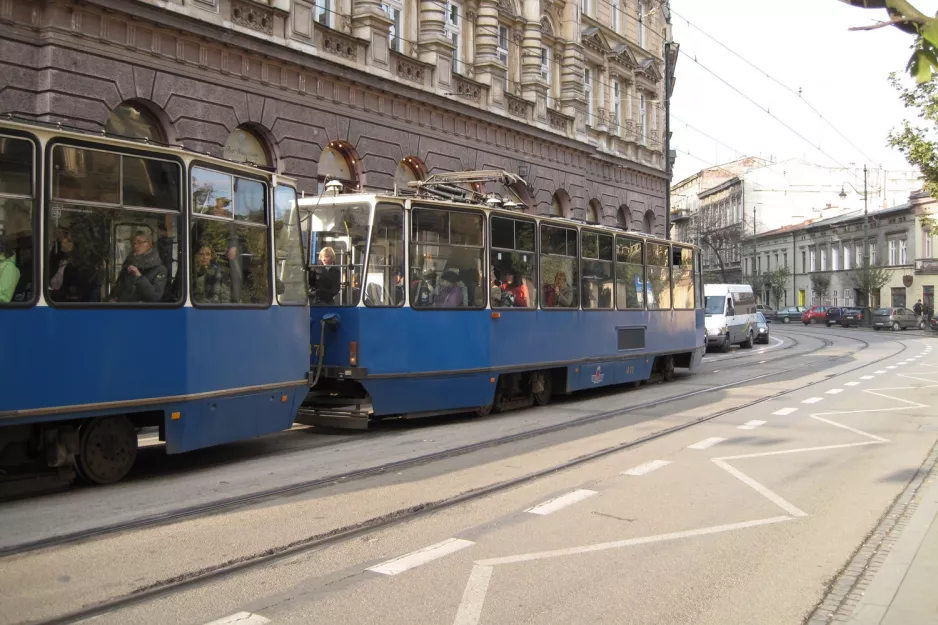 Kraków railcar 471 near Plac Wolnica (2011)