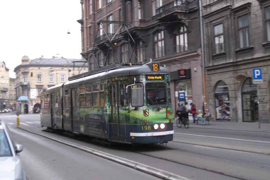 Kraków tram line 19 with articulated tram 198 at Stradom (2011)