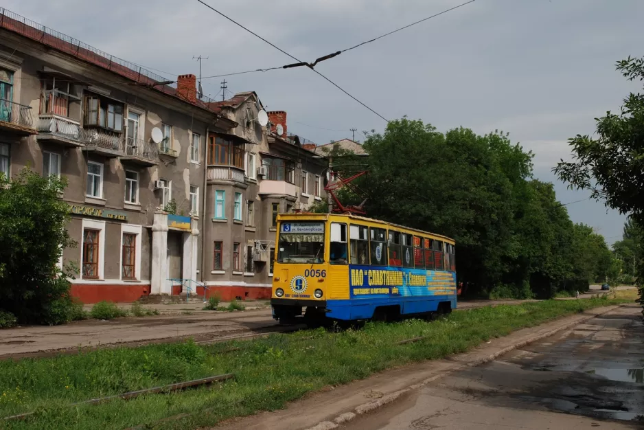 Kramatorsk tram line 3 with railcar 0056 on Tsentralna Street (2012)