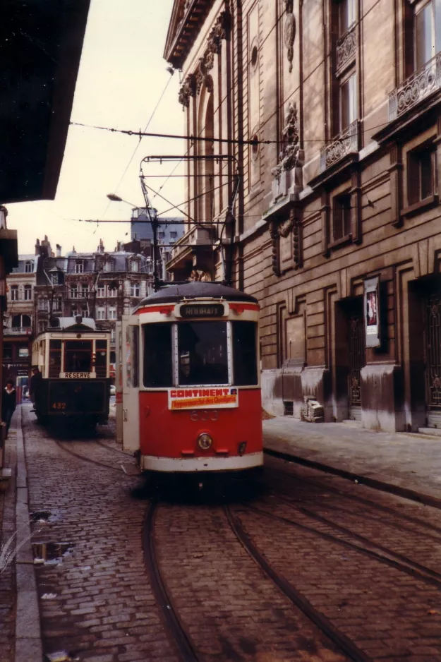 Lille museum tram 432 at Lille (1981)