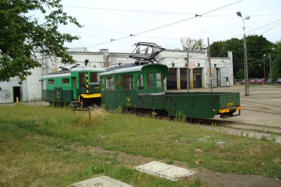 Łódź snowplow 32036 at Pabianicka (2008)