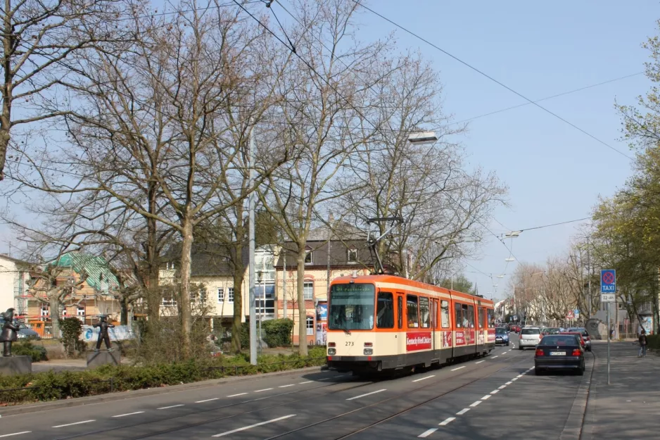 Mainz tram line 51 with articulated tram 273 on Finther Landstraße (2009)