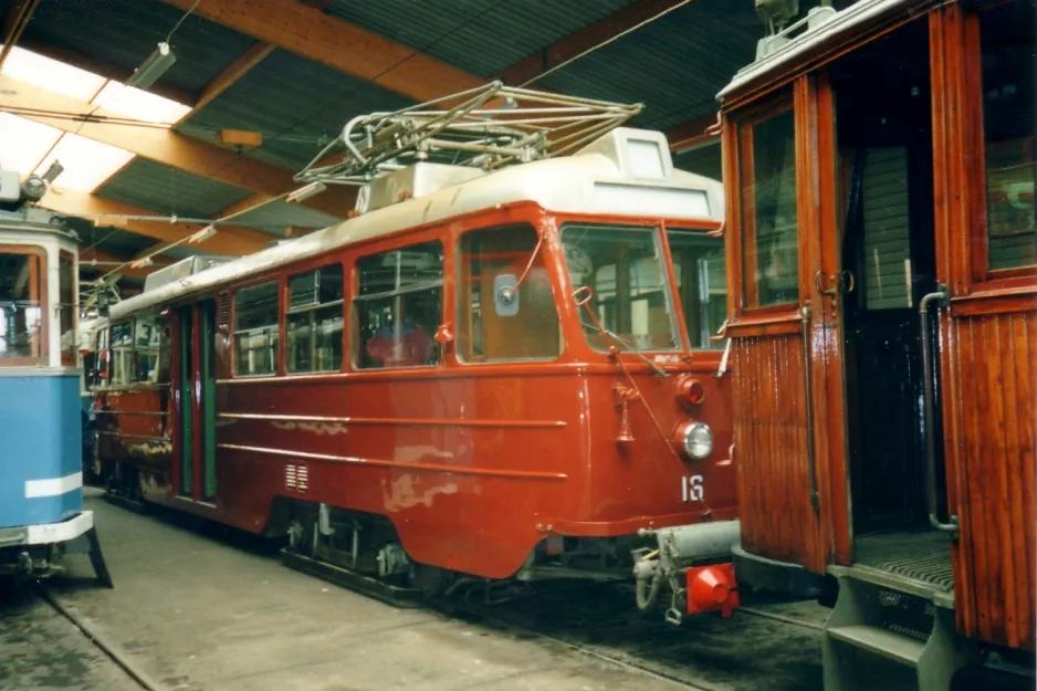 Malmköping railcar 16 inside the depot Hall III (1995)