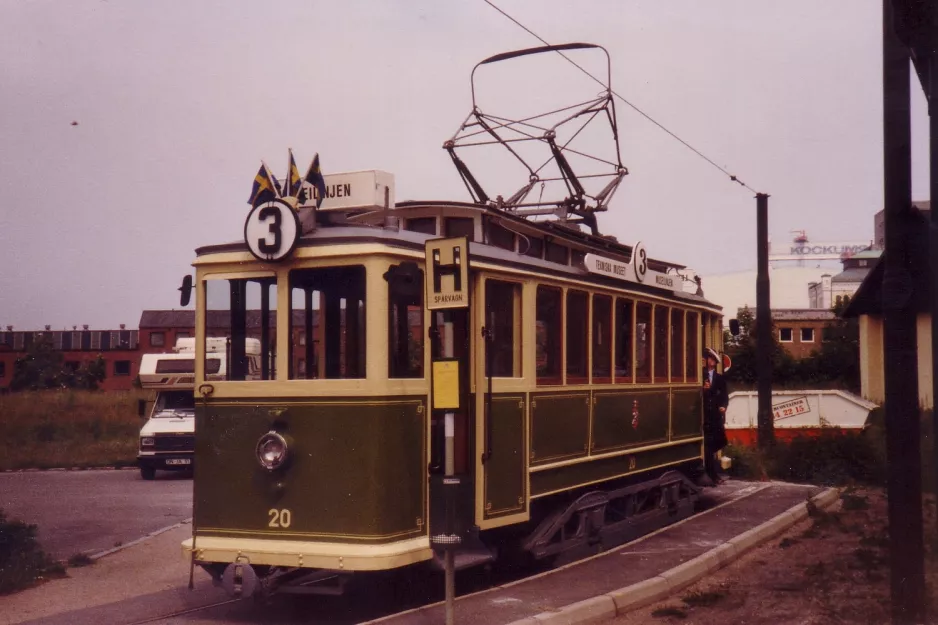 Malmö Museispårvägen with railcar 20 at Bastionen (1990)