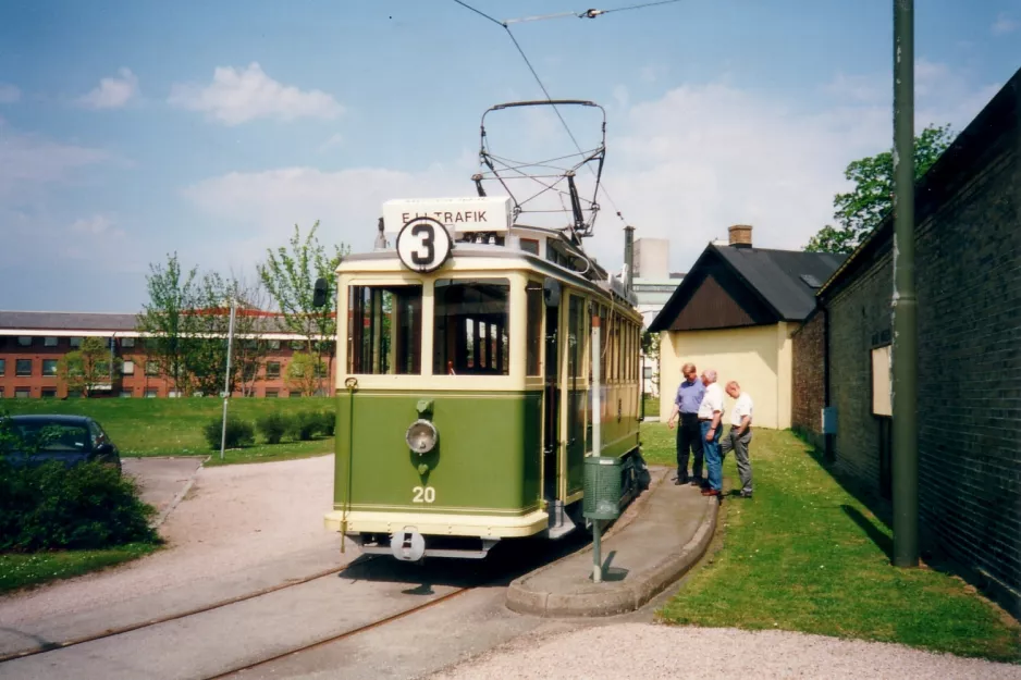 Malmö Museispårvägen with railcar 20 at Bastionen (2002)