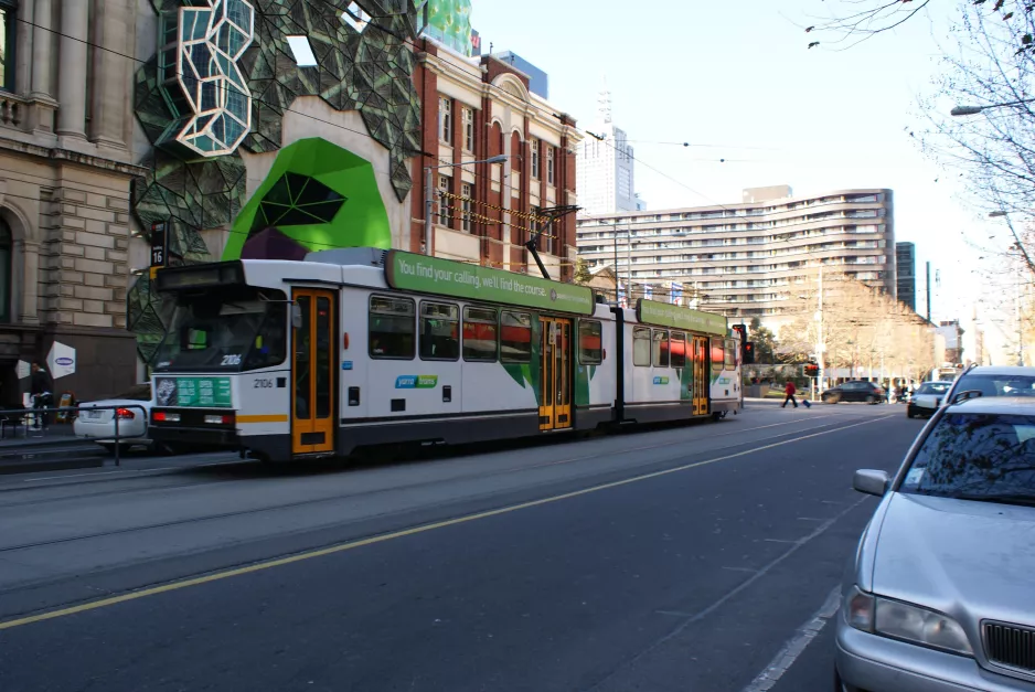 Melbourne tram line 1 with articulated tram 2106 on Swanston Street (2010)