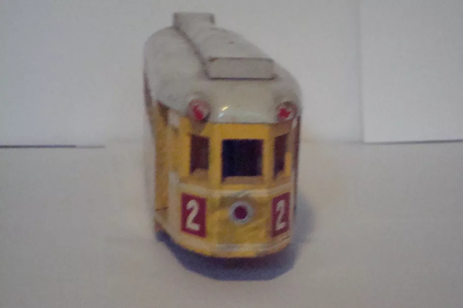 Model tram: Lunding bogie motor car, as line 2 from Copenhagen (1953)