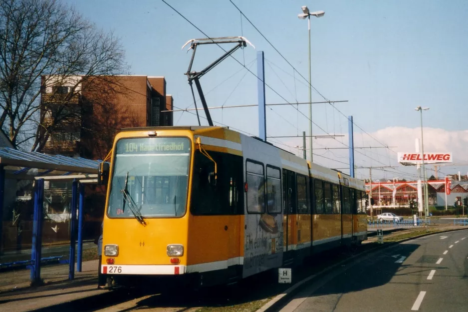 Mülheim tram line 104 with articulated tram 276 at Abzweig Aktienstr. (2004)