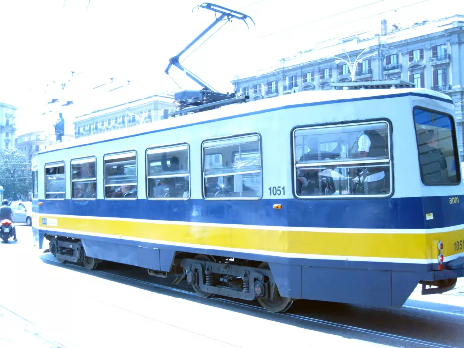 Naples railcar 1051 at Garibaldi - Umberto I (2014)