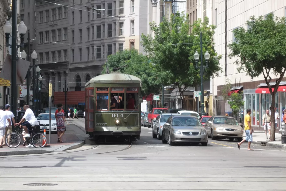 New Orleans line 12 St. Charles Streetcar with railcar 914 on Carondelet street (2010)