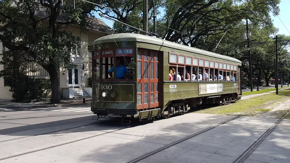 New Orleans line 12 St. Charles Streetcar with railcar 930 on Saint Charles Avenue (2018)