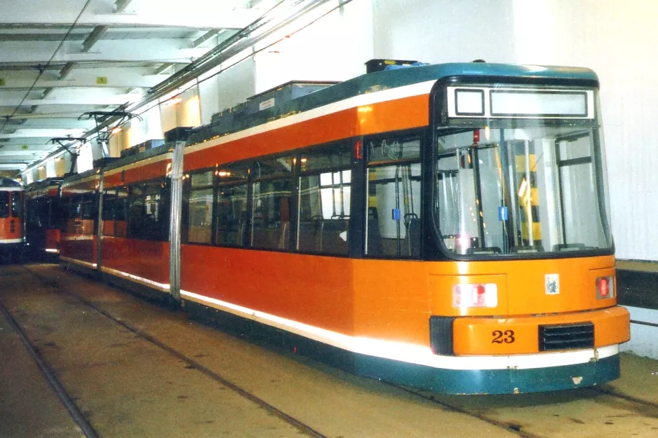 Norrköping low-floor articulated tram 23 inside Stohagsgatan (2005)