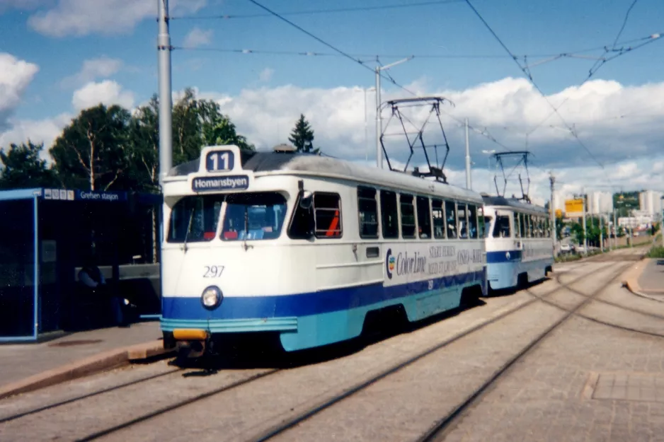 Oslo tram line 11 with railcar 297 at Grefsen stasjon (1995)