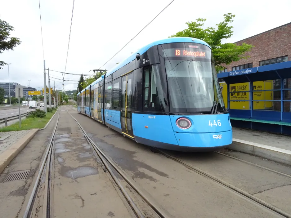 Oslo tram line 18 with low-floor articulated tram 446 at Grefsen (2024)