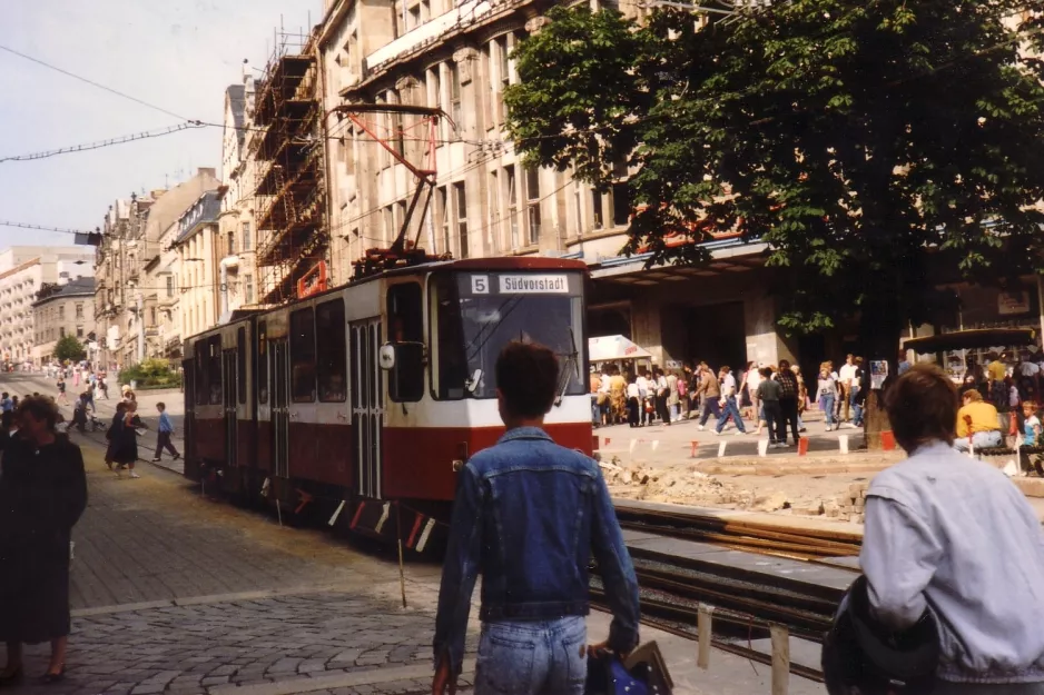 Plauen tram line 5  on Tunnel (1990)